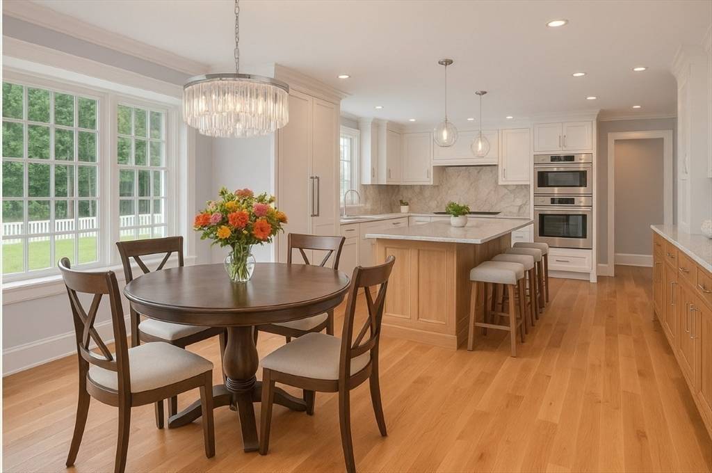Hingham, MA 02043,152 Prospect Street