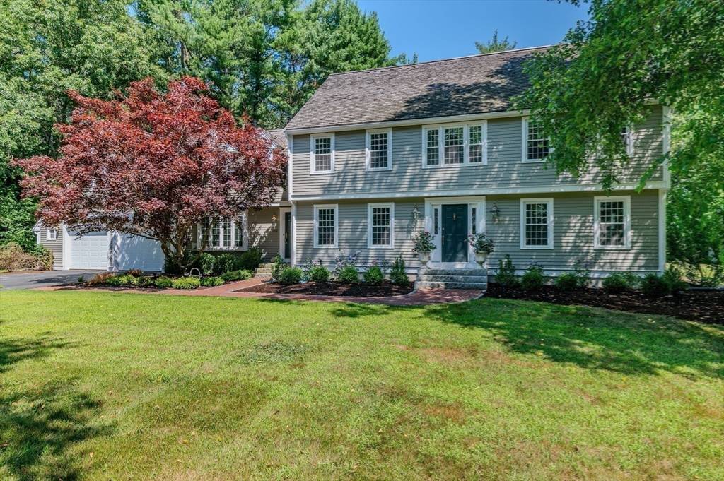 Hingham, MA 02043,152 Prospect Street