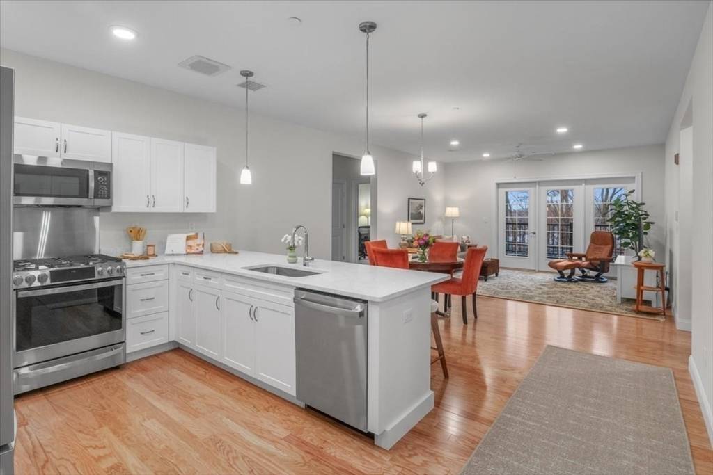 Canton, MA 02021,50 Coppersmith Way #5-312
