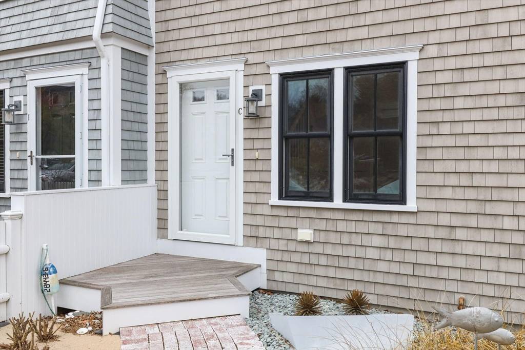 Provincetown, MA 02657,55 W Vine Street #Unit C