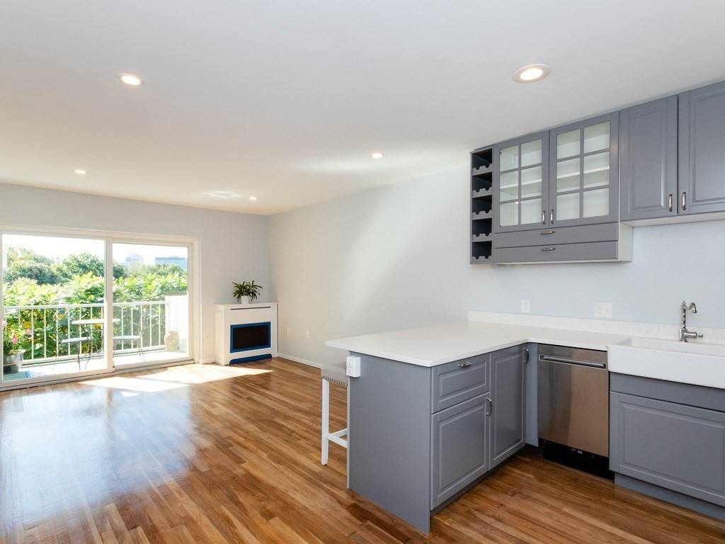 Watertown, MA 02472,229 Coolidge Ave #303