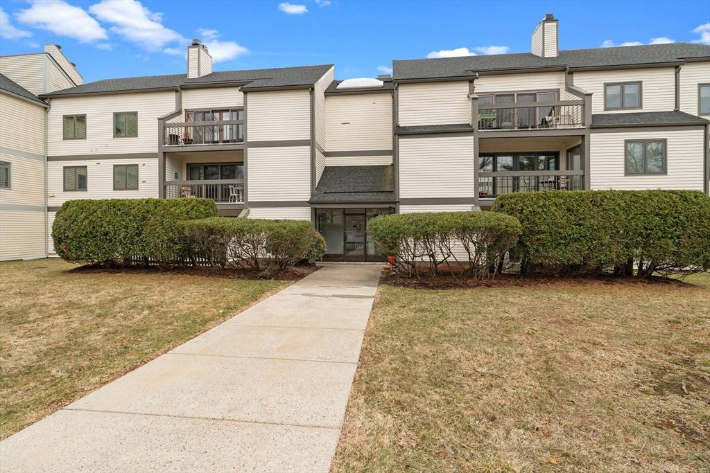 Lynnfield, MA 01940,1100 Salem Street #46