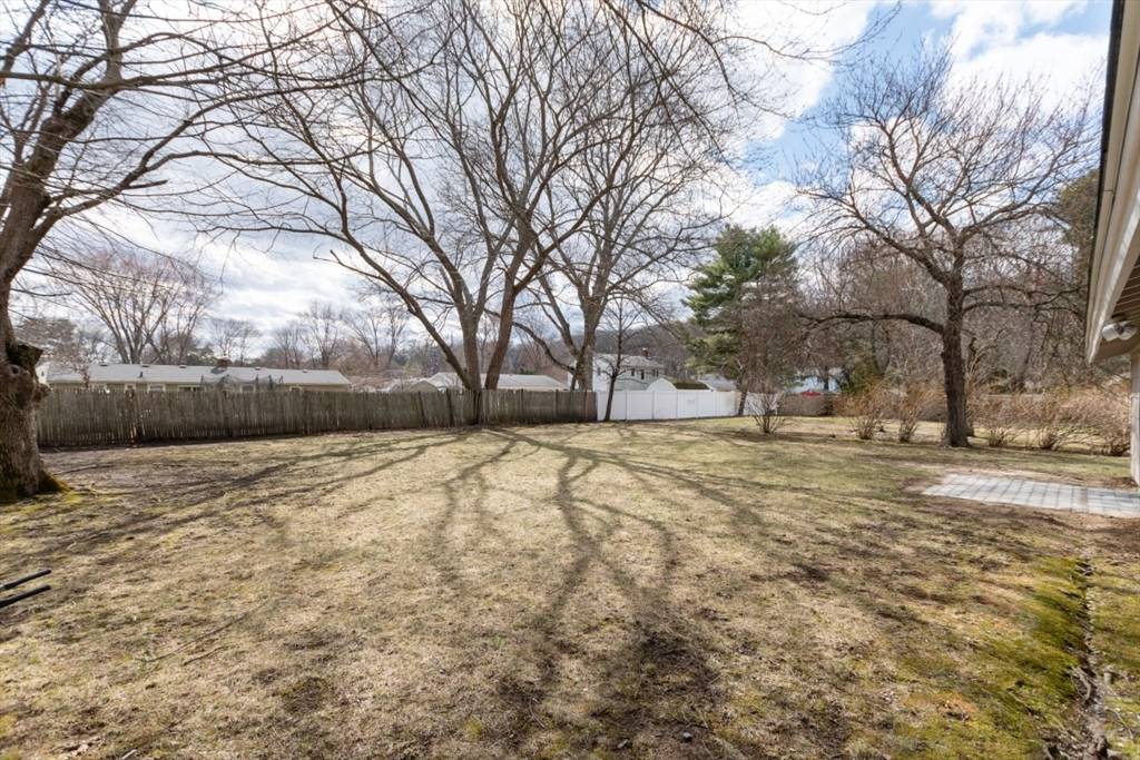 Framingham, MA 01701,30 Ridgefield Drive