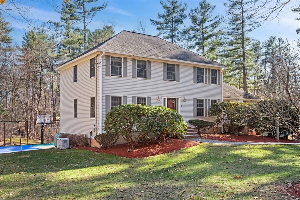 Andover, MA 01810,68 Rattlesnake Hill Rd