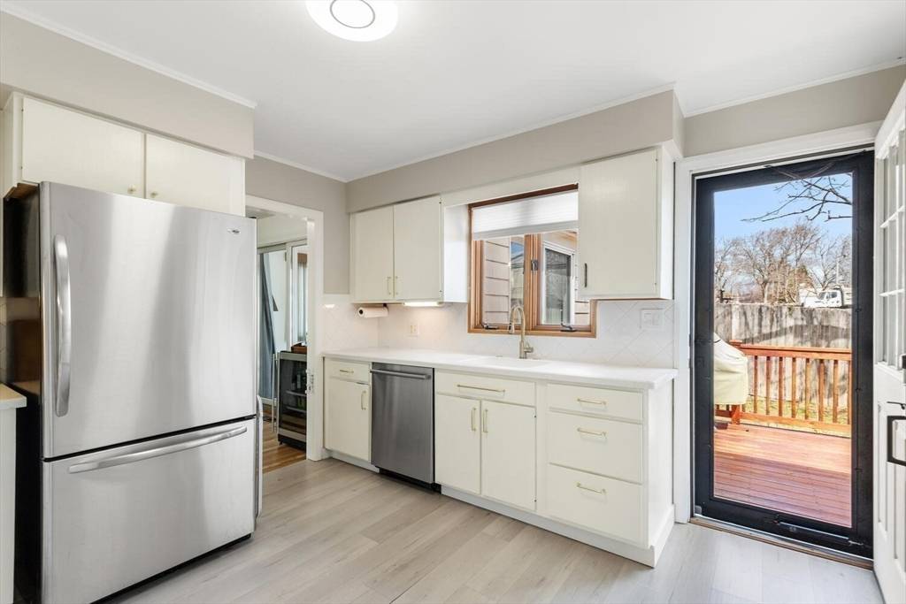 Marblehead, MA 01945,20 Girdler Road