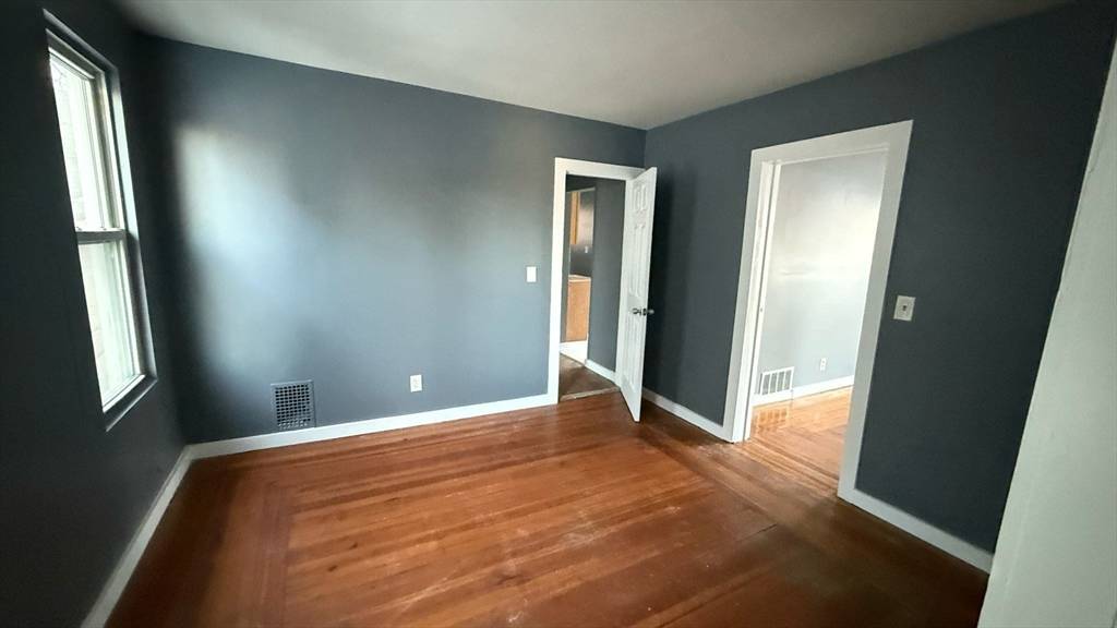 Springfield, MA 01108,6-8 Pomona Street