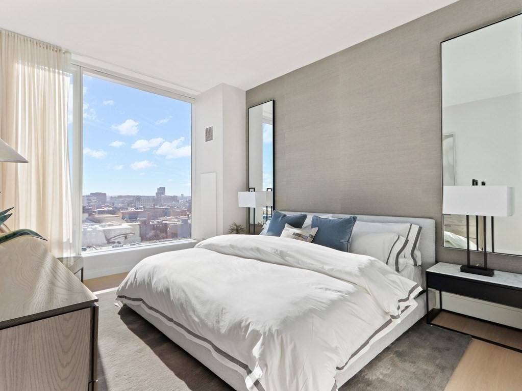 380 Harrison Ave #14J Boston, MA 02118