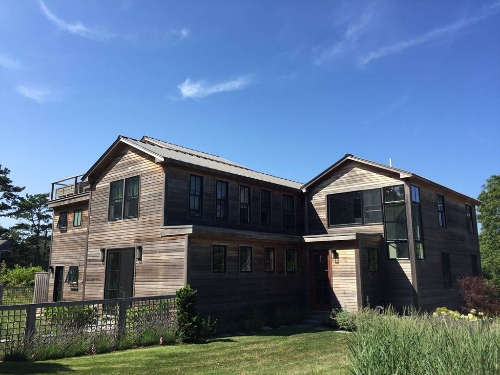 Edgartown, MA 02539,110 Fifth Street North