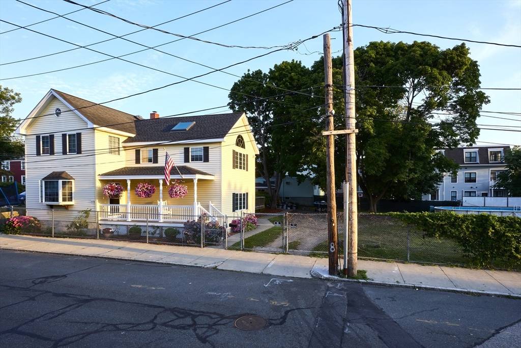 Boston, MA 02128,176 Coleridge St