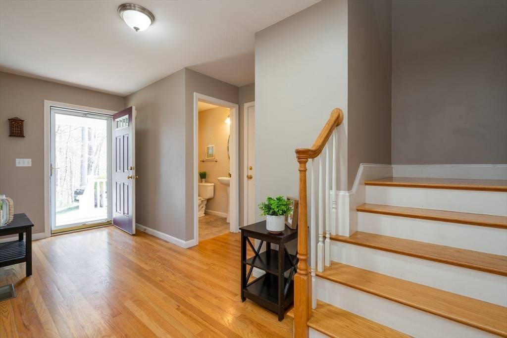 Westford, MA 01886,26 Southgate Rd #26