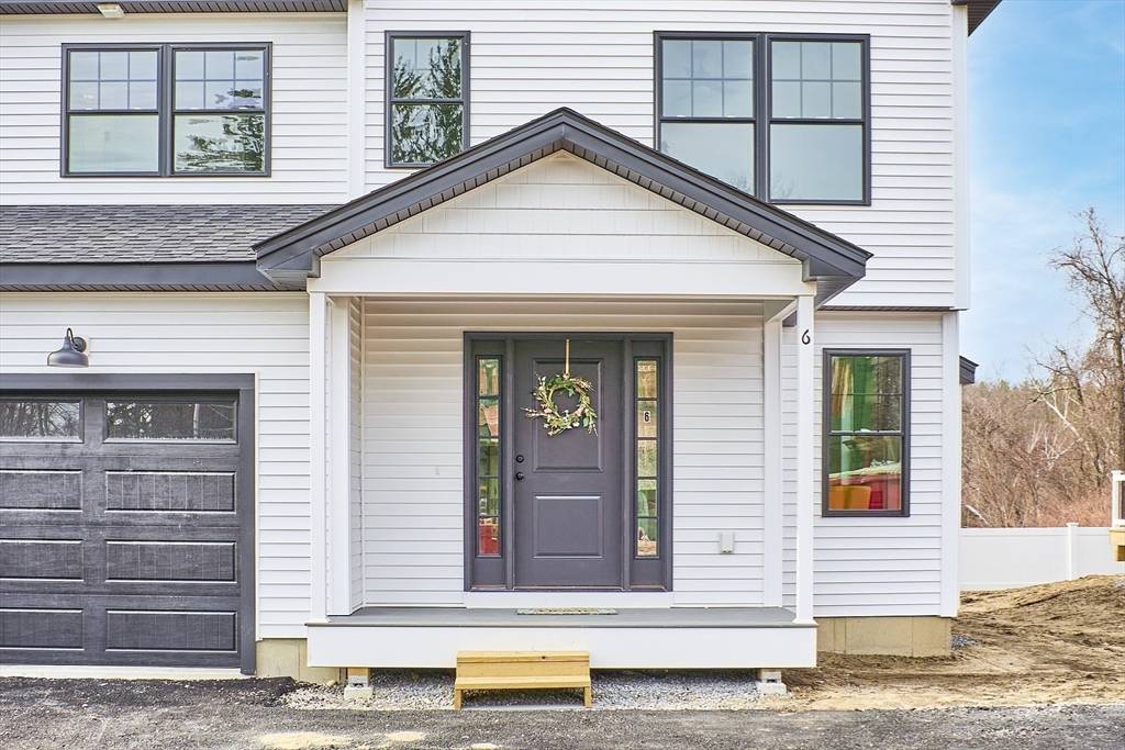 Lunenburg, MA 01462,711.7 Massachusetts Avenue #7