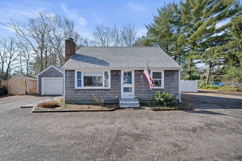 Marshfield, MA 02050,445 Plain Street
