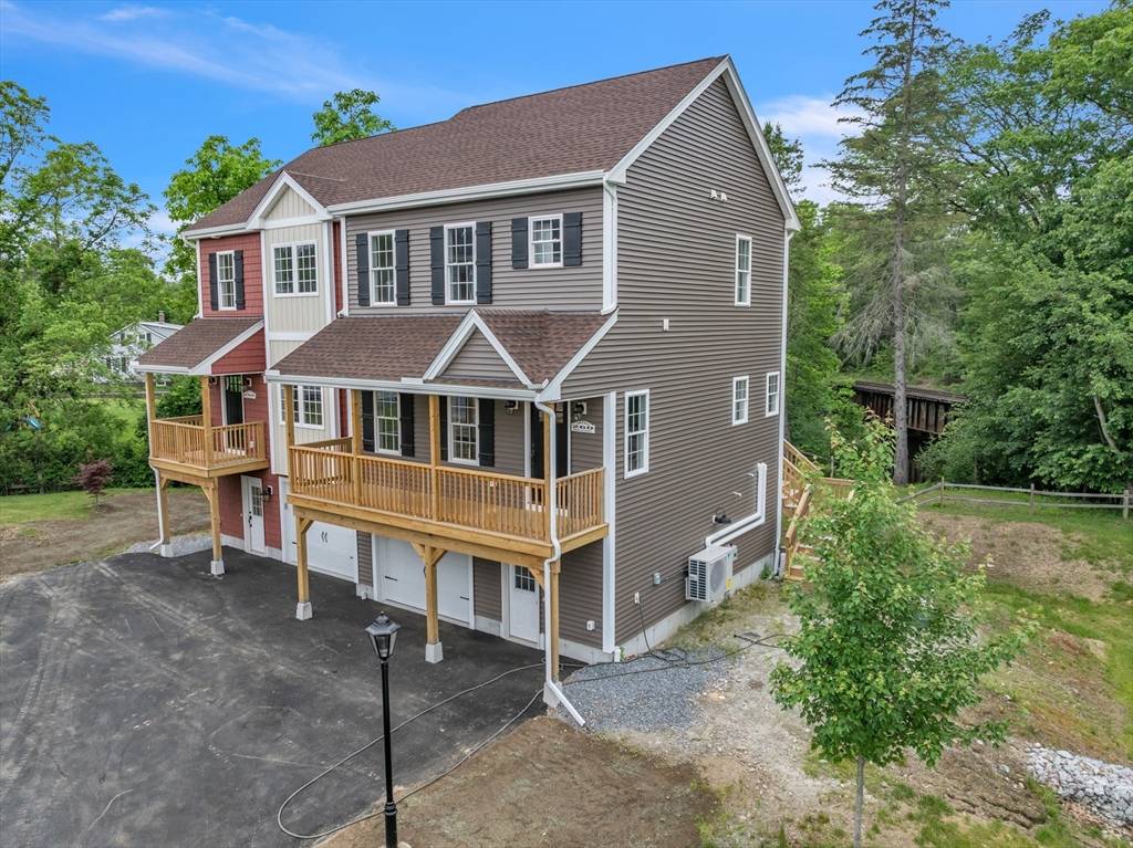 Blackstone, MA 01504,260 Main Street