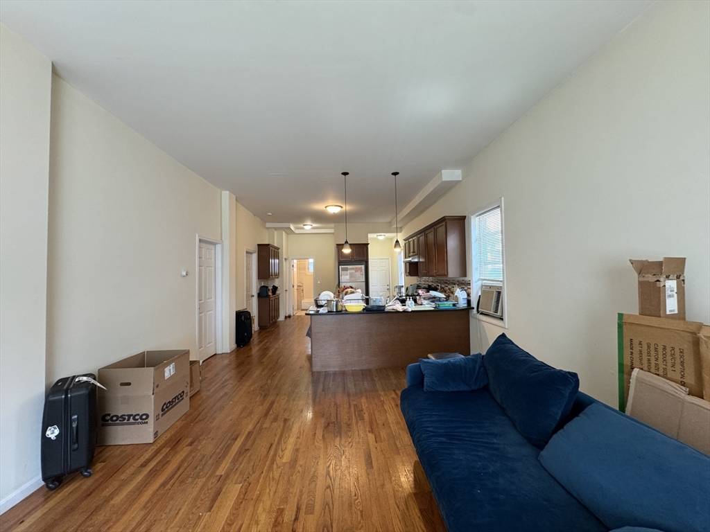 Somerville, MA 02145,167 Pearl Street #1