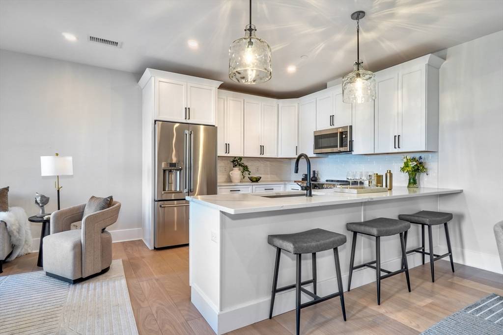 Wakefield, MA 01880,62 Foundry St #410
