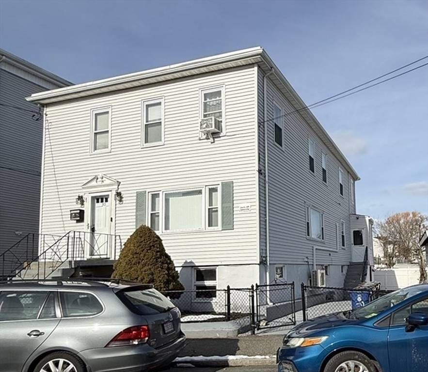 Revere, MA 02151,30 Floyd