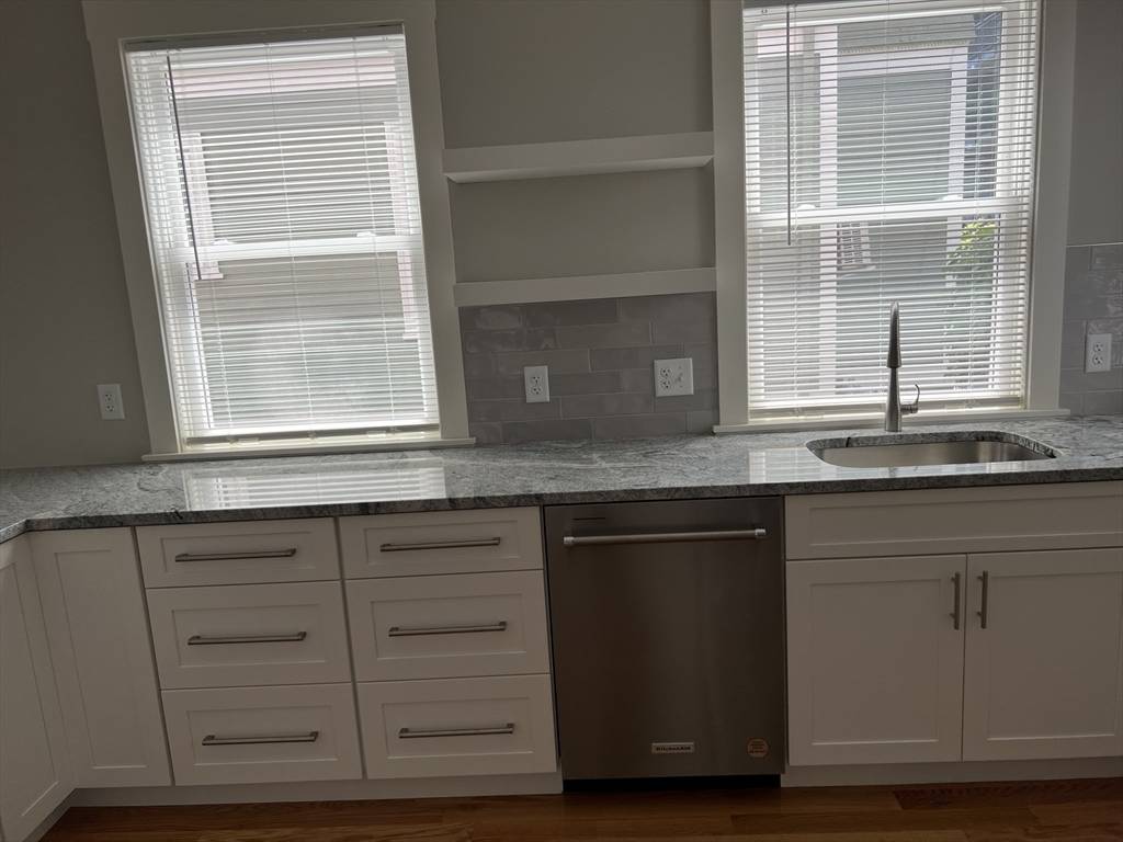Cambridge, MA 02138,27 Dana St. #1
