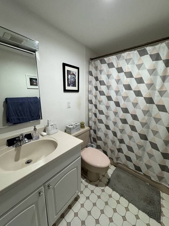 Brookline, MA 02446,60 Longwood Ave #409