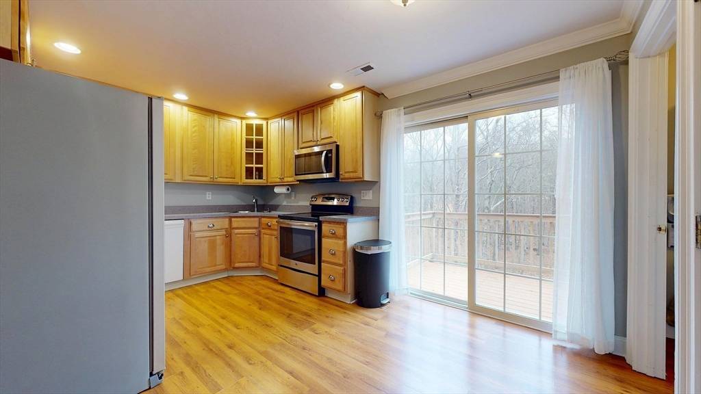 Northbridge, MA 01534,105 Ash Street #105