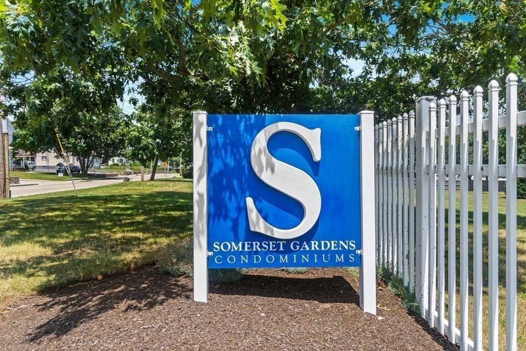 Taunton, MA 02780,450 Somerset Ave #4-4