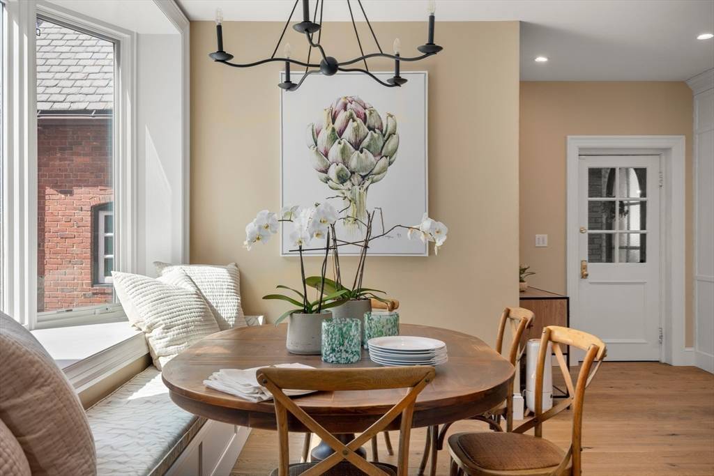 372 Warren Street Brookline, MA 02445