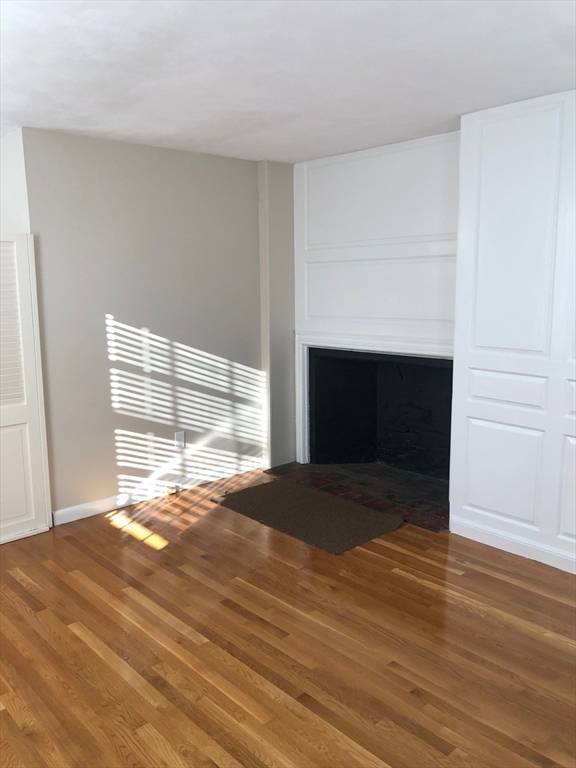 Marblehead, MA 01945,28 Darling #3