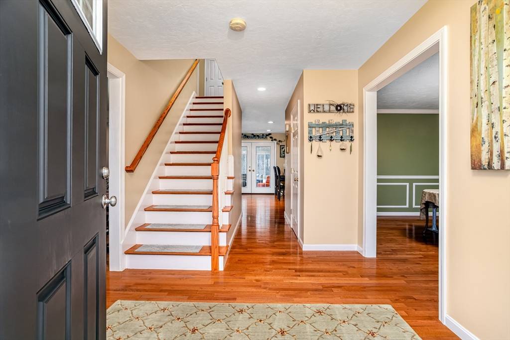 Shirley, MA 01464,5 Devarney Court