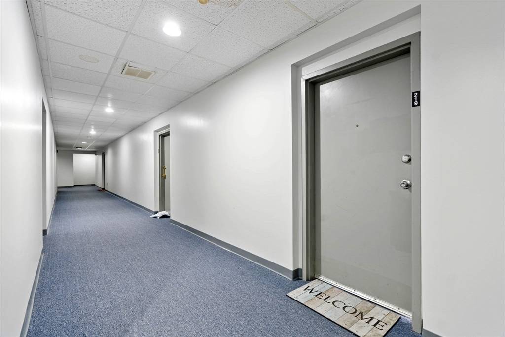 Weymouth, MA 02191,90 Sea St #219