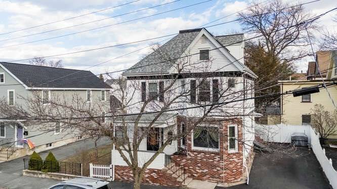 Medford, MA 02155,26 North St