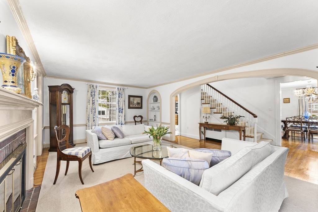 257 Dedham St Newton, MA 02461