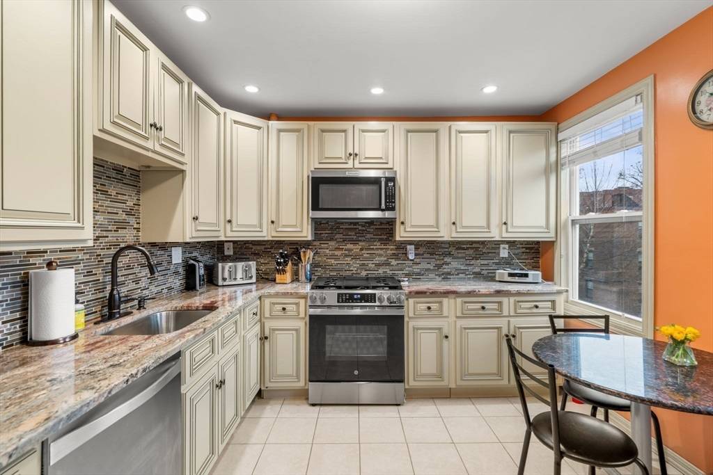 22 Alaska Street Boston, MA 02119