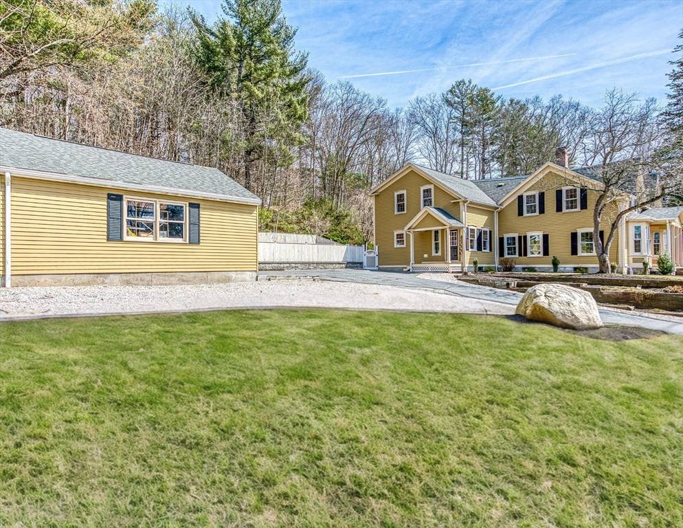 Blackstone, MA 01504,68 Blackstone St