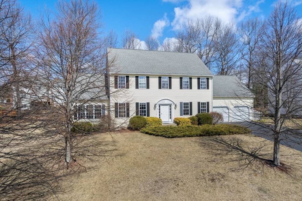 Worcester, MA 01605,24 Laurelwood Dr