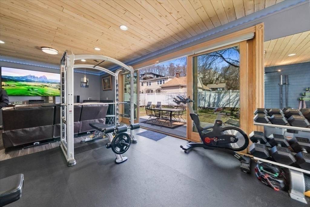 Arlington, MA 02476,9 Venner Road