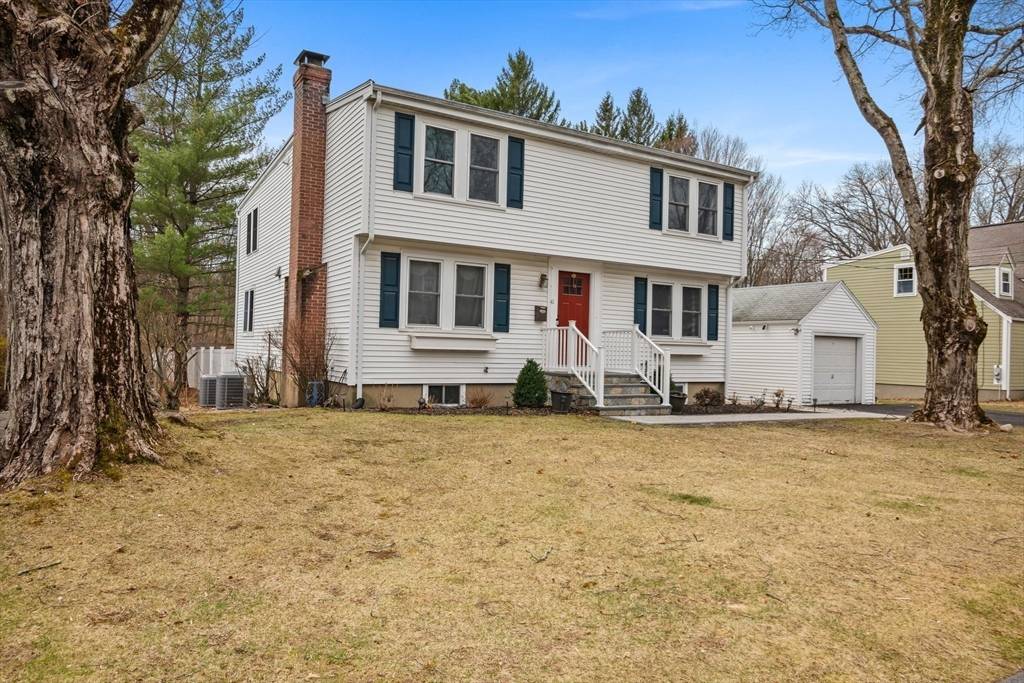 Lexington, MA 02420,41 Ledgelawn Ave