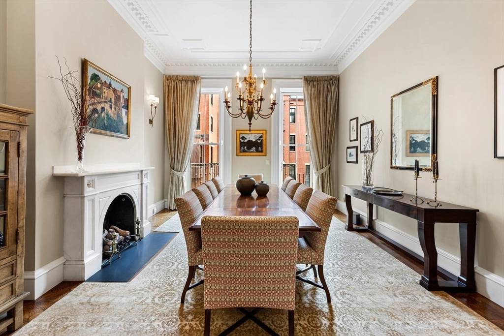 Boston, MA 02116,18 Marlborough Street