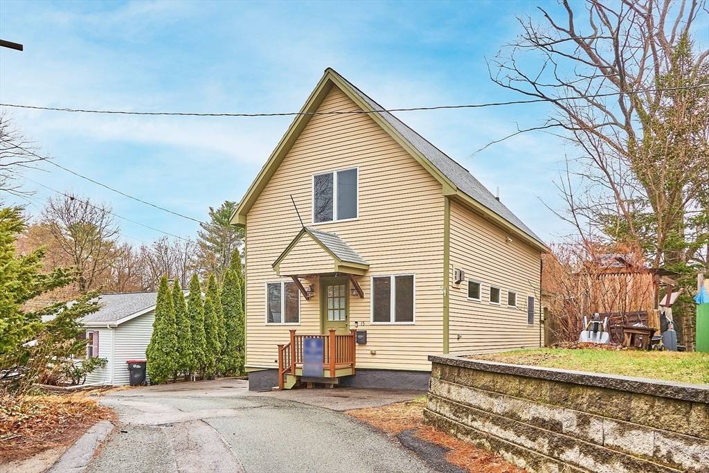 Wayland, MA 01778,15 Crest Rd