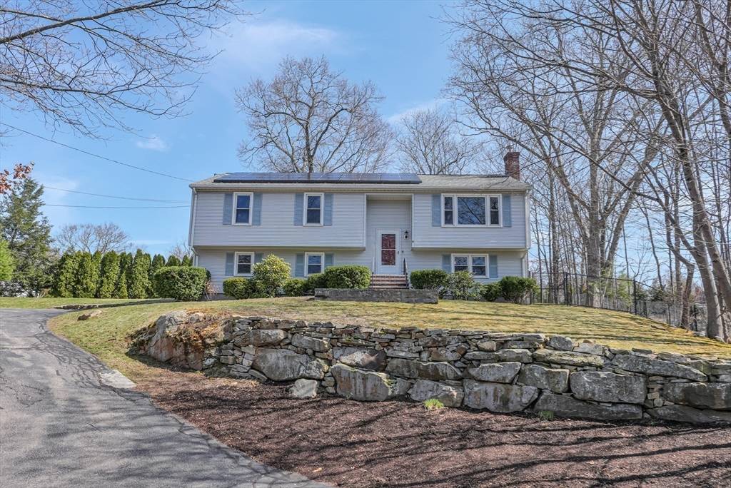 Hopedale, MA 01747,13 Inman Street
