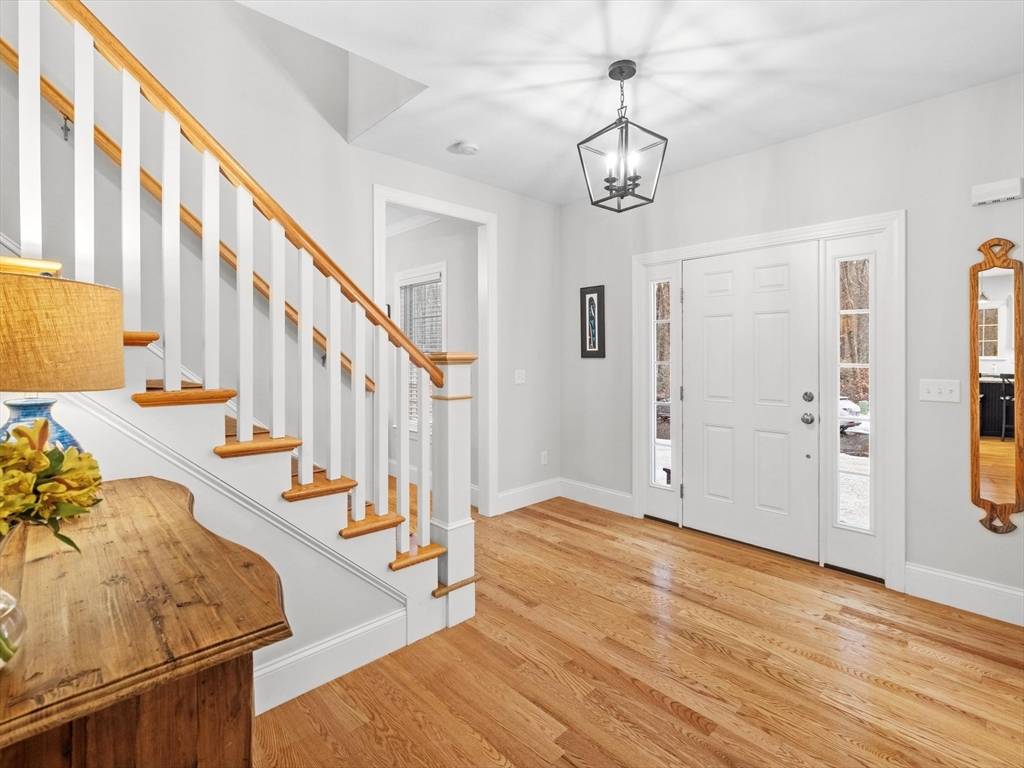 Grafton, MA 01519,9 Clearview Street