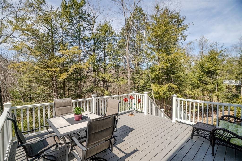Amherst, MA 01002,118 Linden Ridge Rd