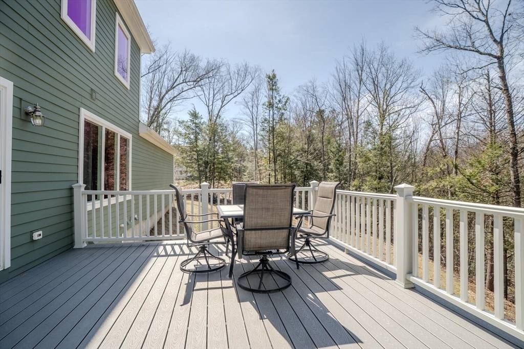 Amherst, MA 01002,118 Linden Ridge Rd