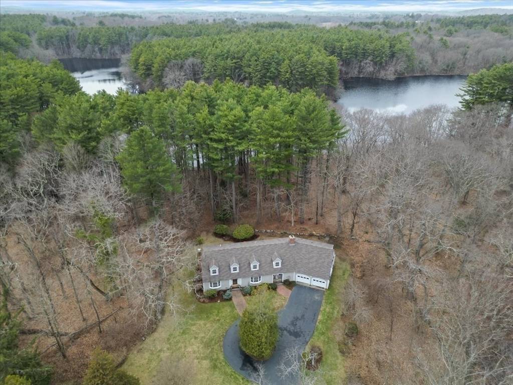 Wenham, MA 01984,86 Dodges Row