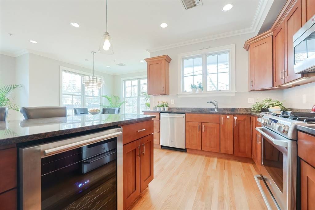 45 Endicott Ave #5 Somerville, MA 02144