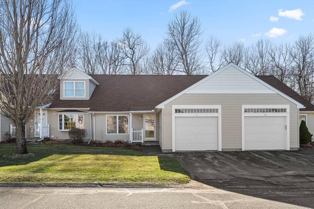 West Boylston, MA 01583,48 Hillside Village Dr #48