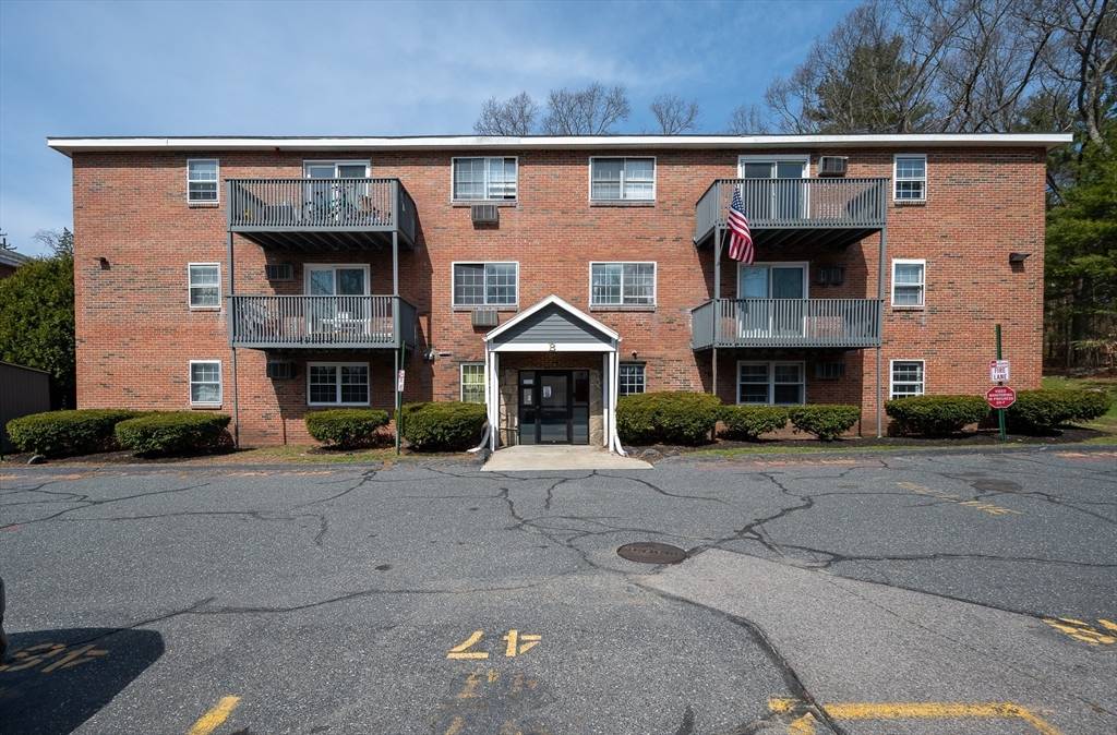 Marlborough, MA 01752,302 Boston Post Rd E #B15