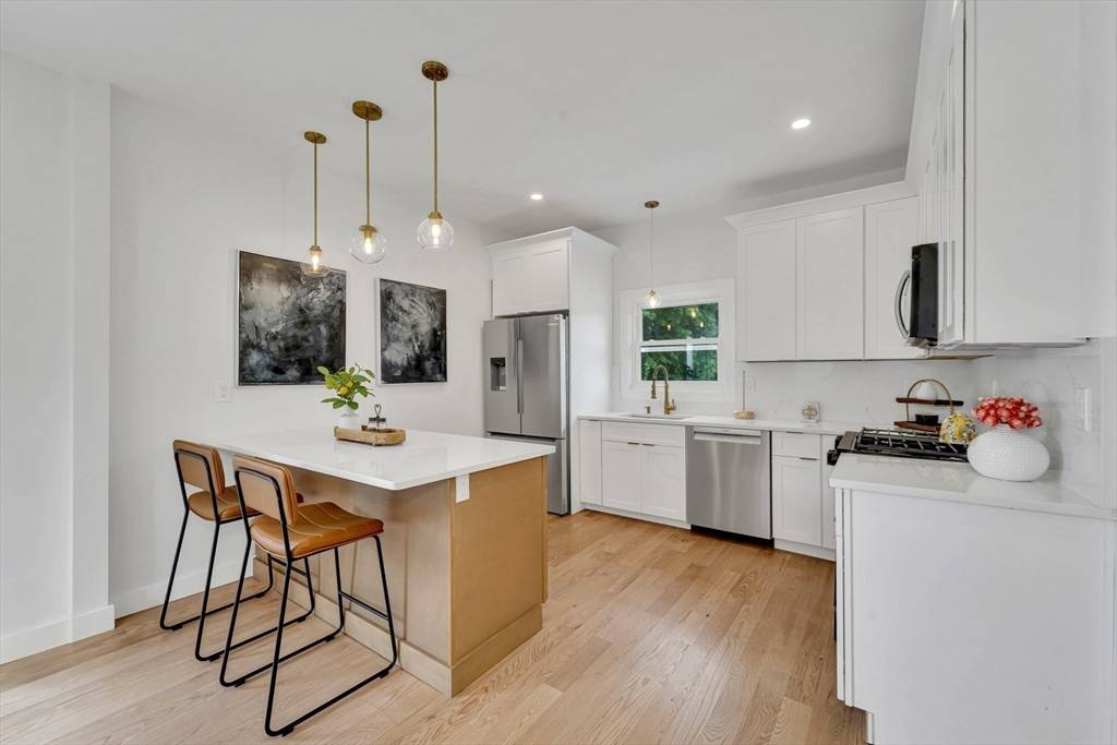 Winthrop, MA 02152,12 Sewall Ave #2