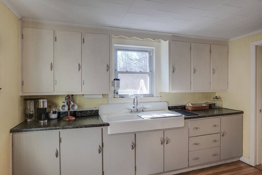 Clinton, MA 01510,58 Elm St