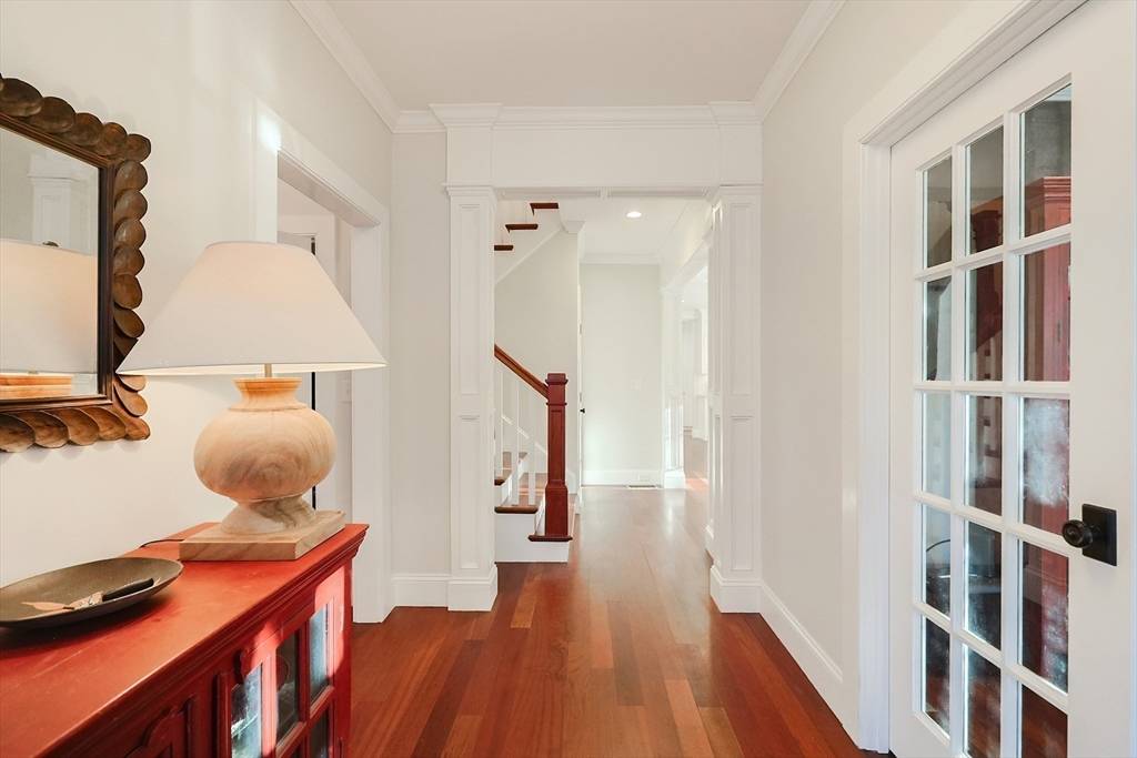 Medfield, MA 02052,24 Maple Street #24
