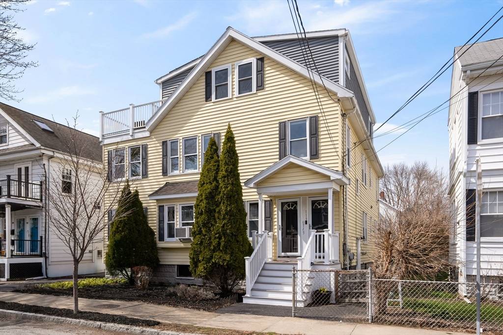 Arlington, MA 02474,113-115 Varnum St