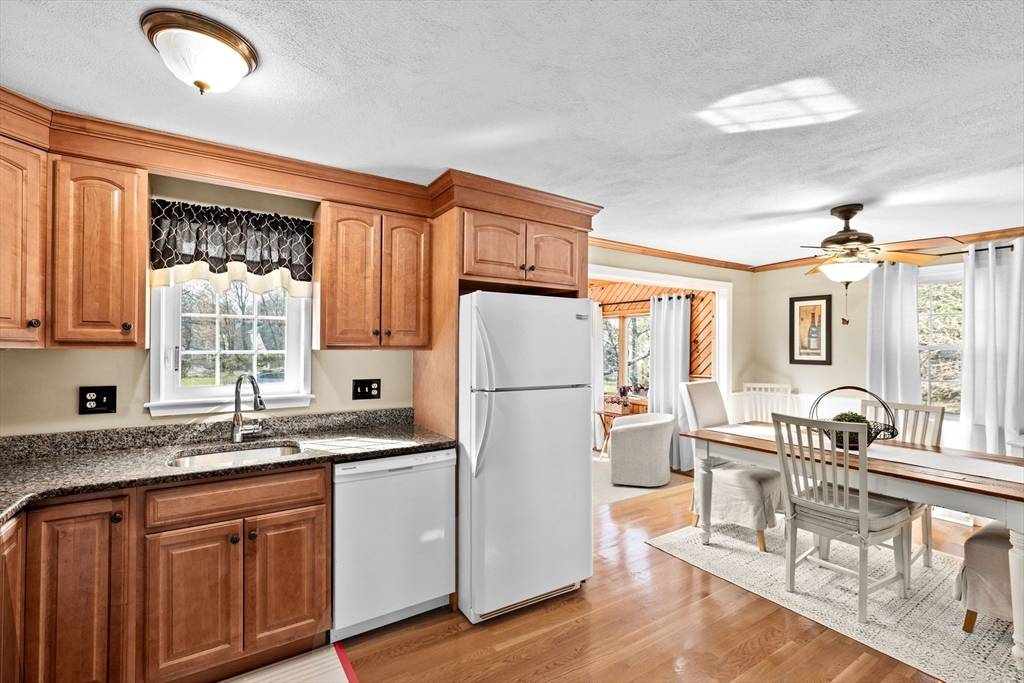Hingham, MA 02043,19 Presidents Rd